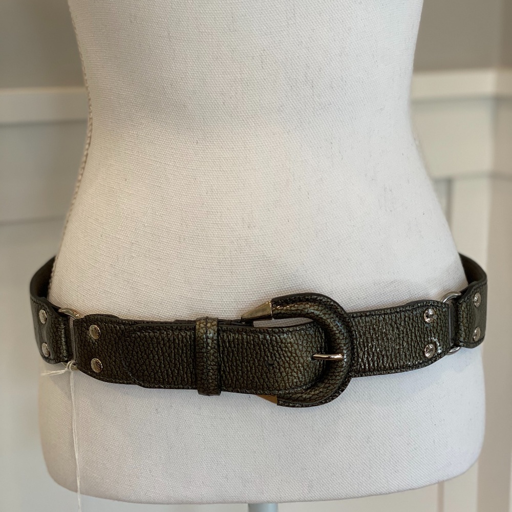 Tod's patent leather belt